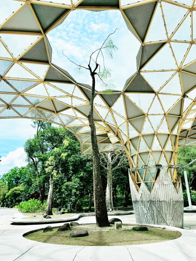 สวนพฤกษศาสตร์เปอร์ตานา: โอเอซิสแห่งความสงบในเมืองกัวลาลัมเปอร์