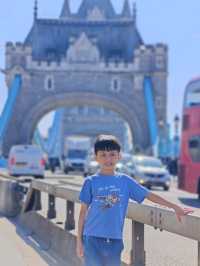 tower bridge 