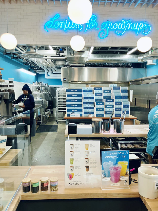 포틀랜드 대표 도넛 가게, Blue Star Donuts- PDX Airport