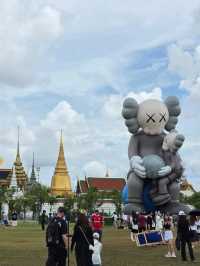 KAWS:HOLIDAY THAILAND