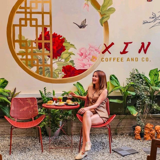 เปลี่ยนร้านทองให้เป็นคาเฟ่สำตล์จีน
