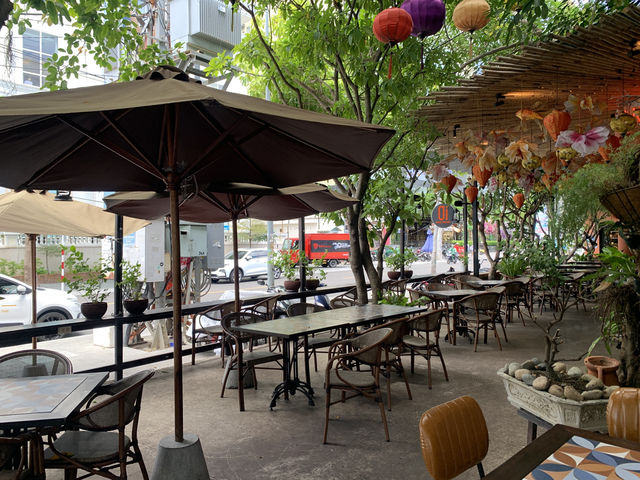 분위기, 맛, 서비스까지 3박자 완벽,  Ơi Nha Trang Restaurant