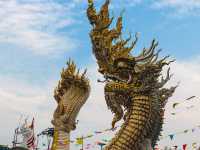 วัดเขาพลอย 