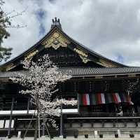 Higashi Hongan-ji Temple