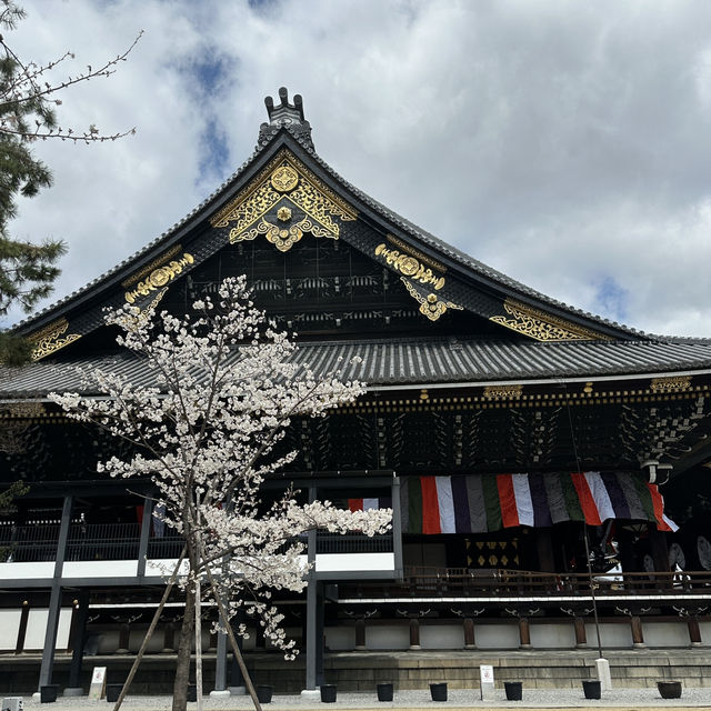 Higashi Hongan-ji Temple