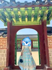 🌸 A Dreamy Birthday Moment at Gyeongbokgung Palace, Seoul 👘🎂