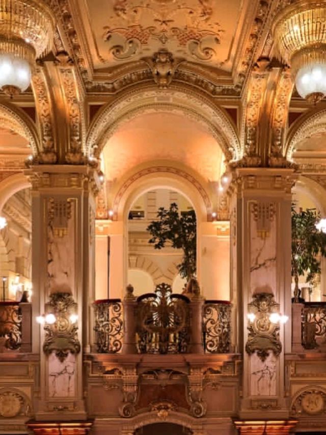 🎭✨ Majestic Melodies at Budapest Opera House! ✨🎭