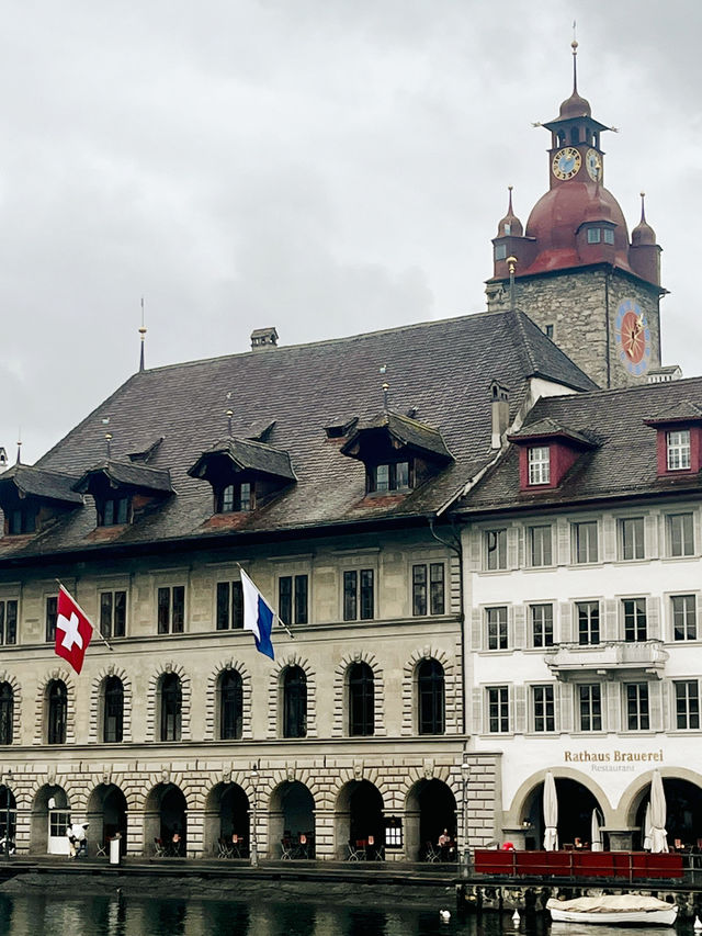 Lion Monument Lucerne – A Powerful Memorial in Stone