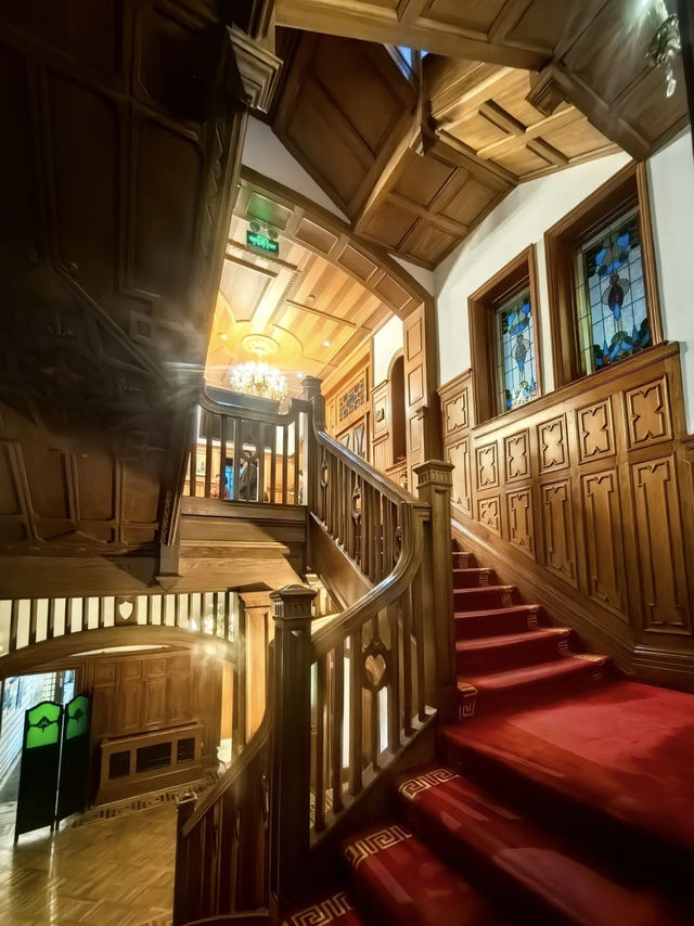 A Budget-Friendly Architectural Treat – Hengshan Moller Villa, Shanghai