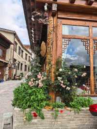Shangri La Old Town, A Mystical Himalayan Escape