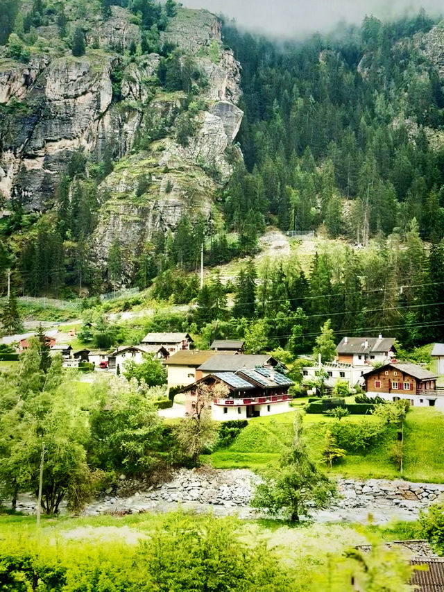 Täsch: “Affordable Gateway to Zermatt with Seamless Train Access
