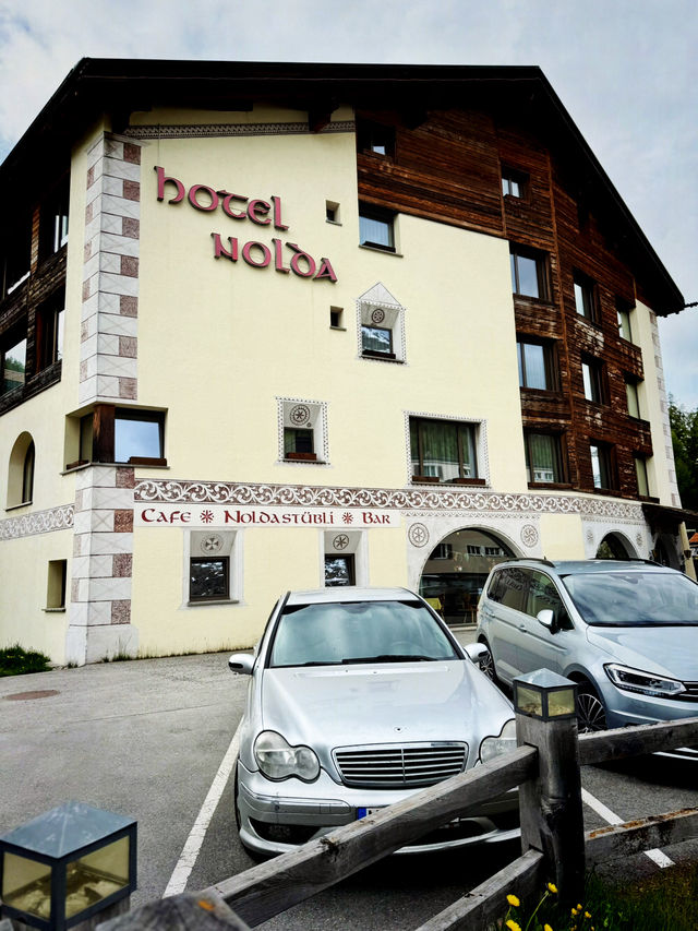 Hotel Nolda – Alpine Access and Budget Comfort in St. Moritz Bad