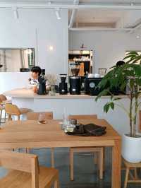 新開業不久的Cafe Rapport
