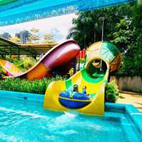 中國廣西南寧水上樂園：南寧麗紫歡樂水世界，夏日遊玩攻略