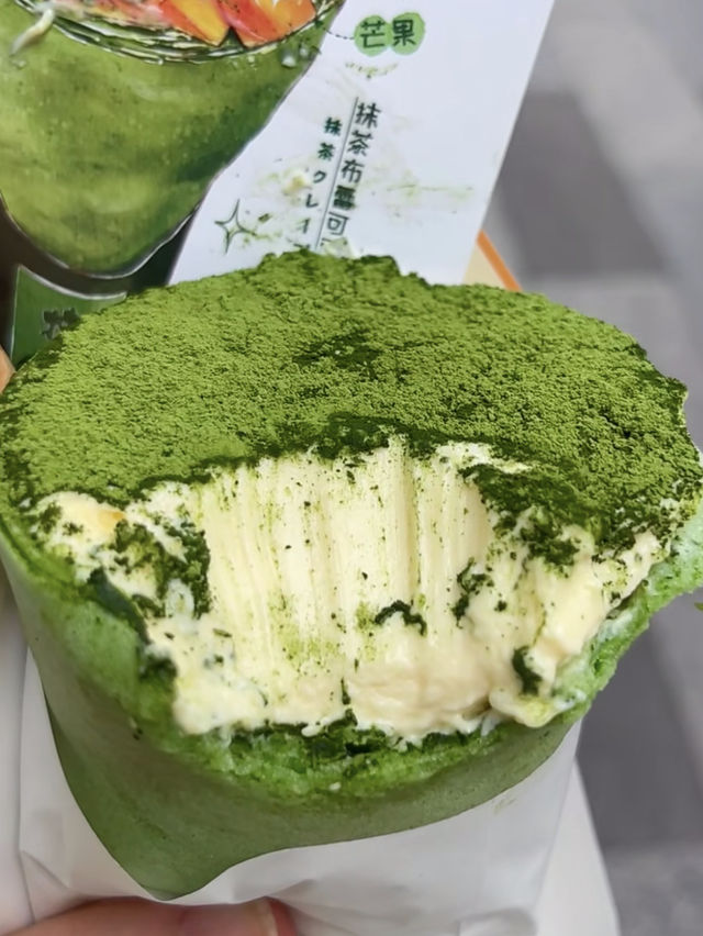 Hidden Gem Alert! Tokyo-Style Crêpes with a Burnt Sugar Twist in the Heart of Guangzhou 🍓🔥