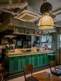 Laundry & Cafe Tokyo