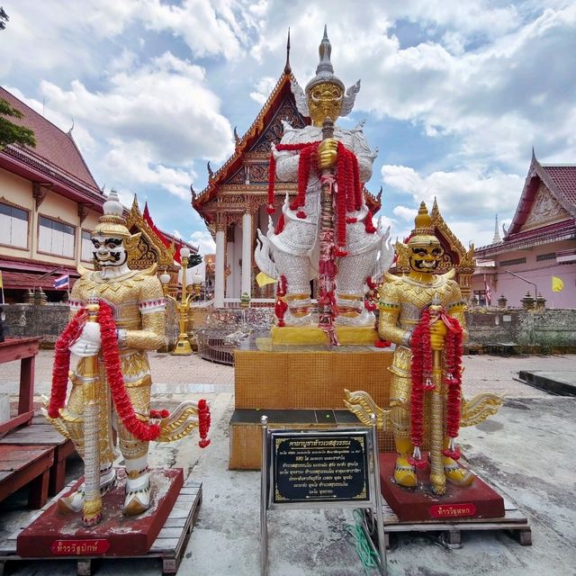 หลวงพ่อพระสังกัจจายน์ วัดคู้บอน