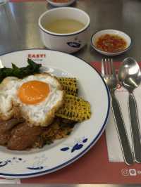 🍽️ EASY! Buddy – ร้านผัดกะเพราฟิวชั่นที่ต้องลอง✨