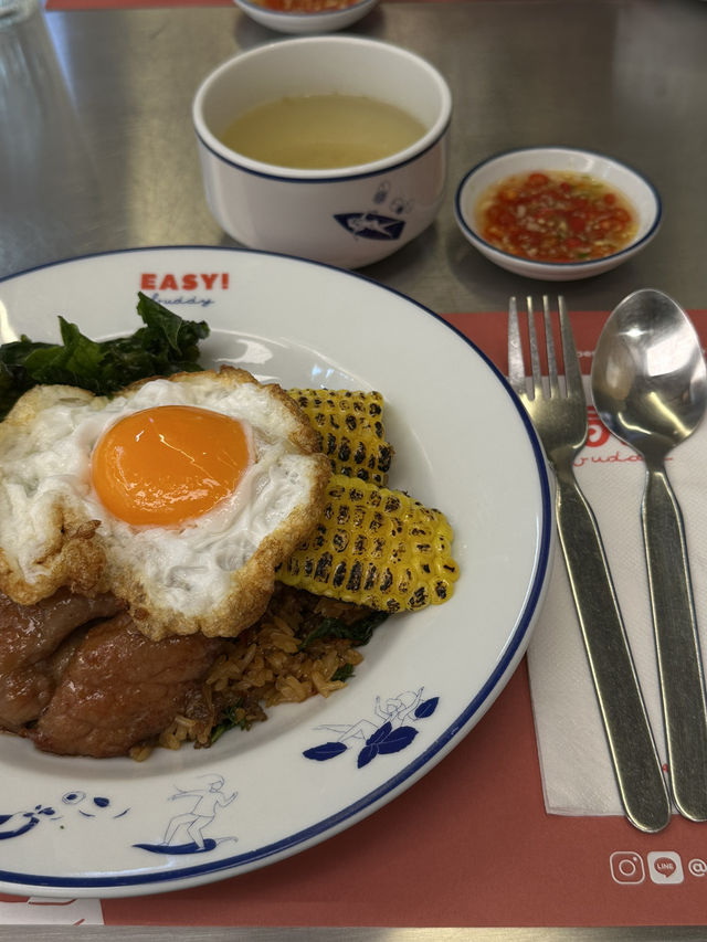 🍽️ EASY! Buddy – ร้านผัดกะเพราฟิวชั่นที่ต้องลอง✨
