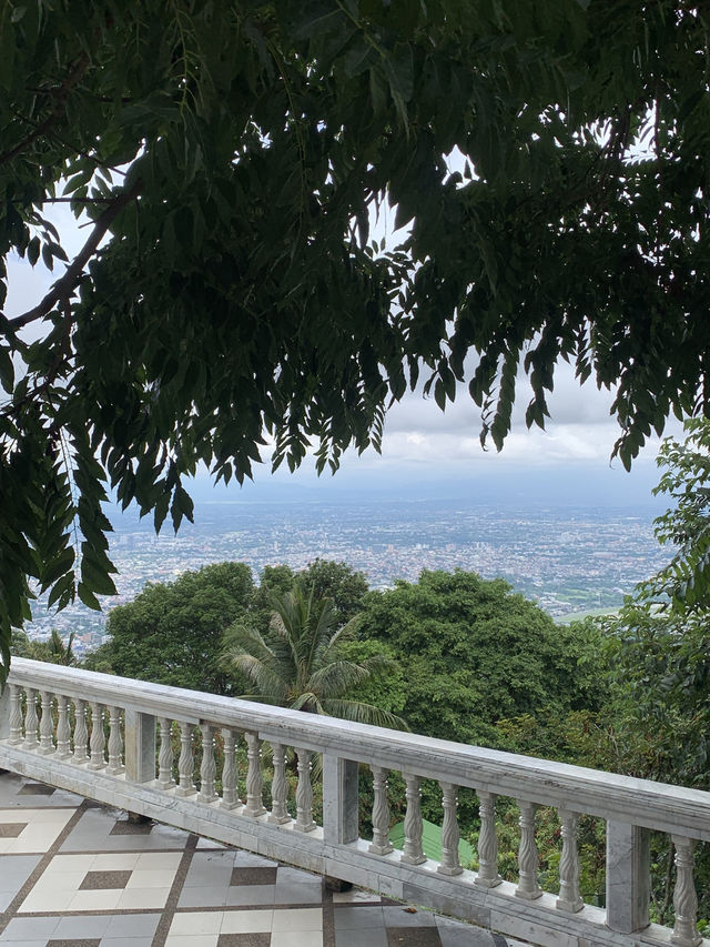 วัดพระธาตุดอยสุเทพ — จุดชมวิวเมืองเชียงใหม่