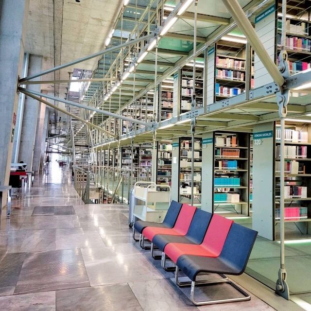 【メキシコシティ】ヴァスコンセロス図書館