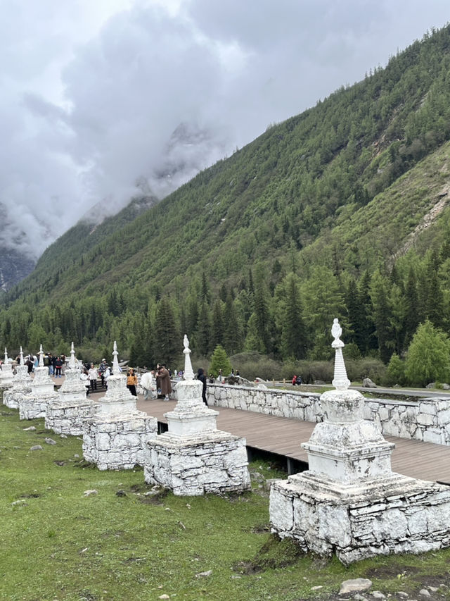 Everything You Need to Know for Visiting Shuangqiaogou at Mount Siguniang