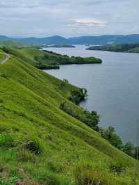 Lake Sentani, Papua