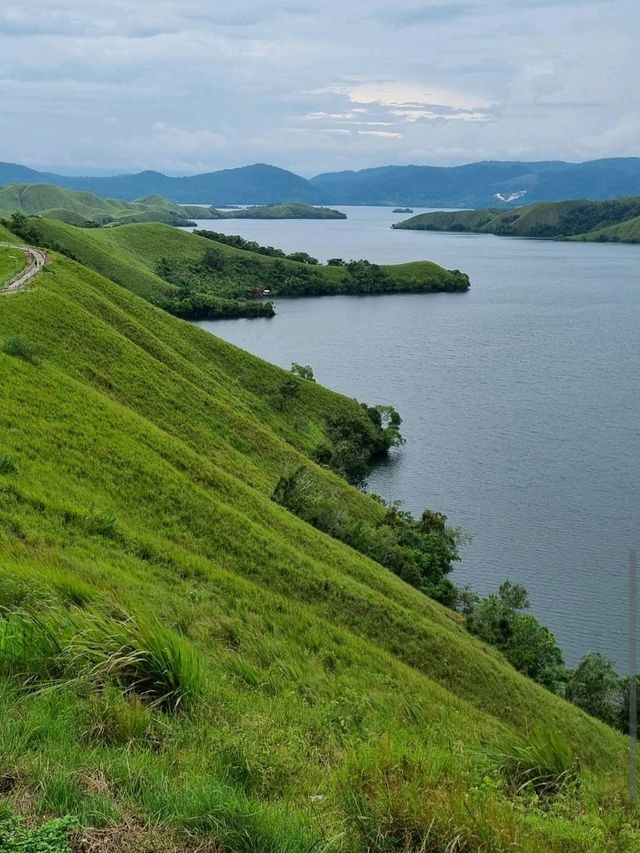 Lake Sentani, Papua