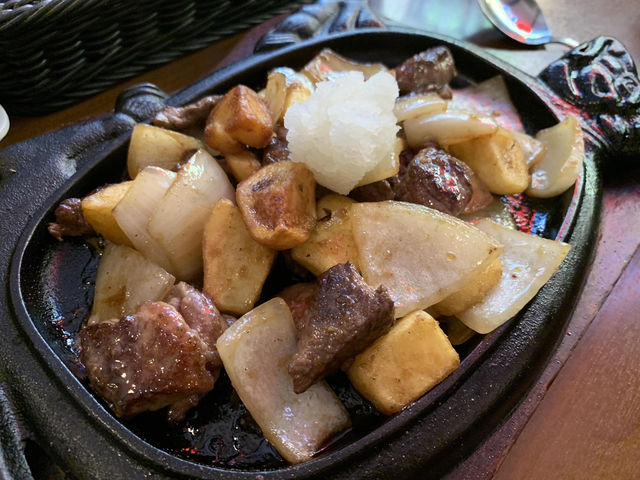 🥩 Steakhouse 88 Motobu: Come for the Buffet, Not Just the Beef