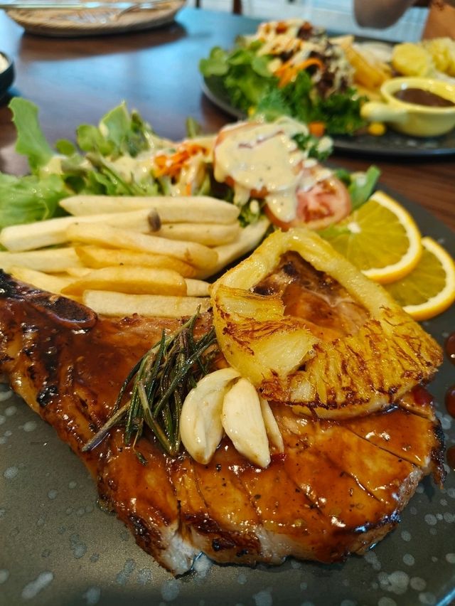 คาเฟ่ร้านอาหาร  จ.เลย ขากลับจากงานผีตาโขน