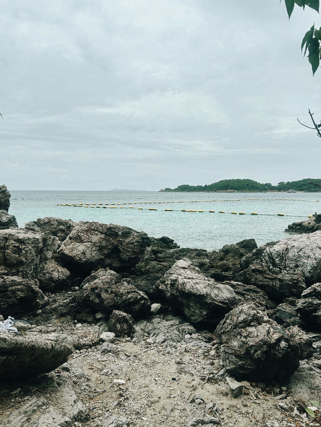 🏝️”หาดตายาย“น้ำทะเลสีฟ้าใส หาดทรายขาว 