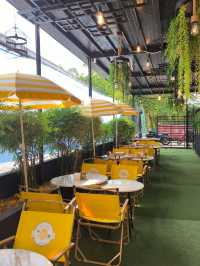 A Bright & Cheerful Café Escape in Desaru
