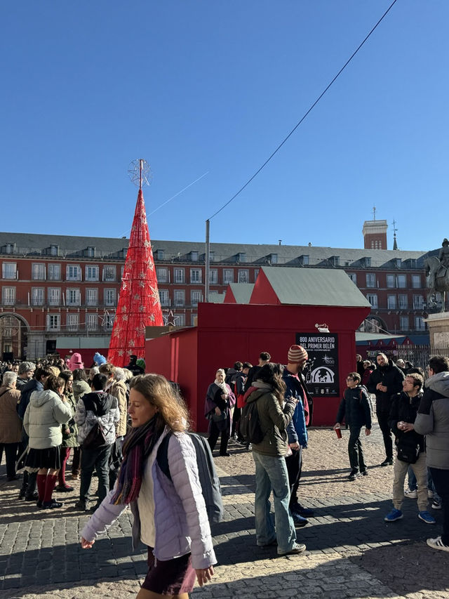 마드리드의 겨울 동화, Plaza Mayor 크리스마스 마켓
