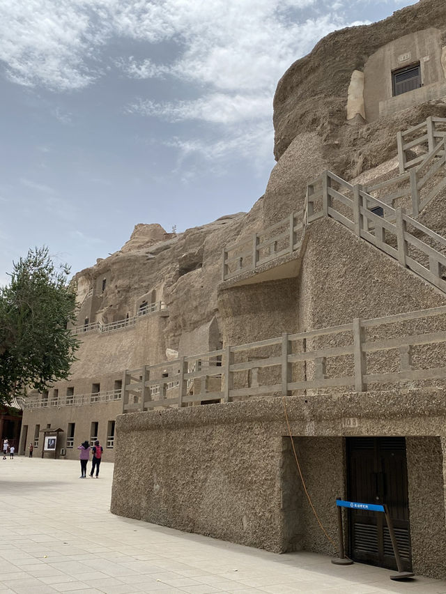 🏜️ Mogao Caves - Where History Comes Alive