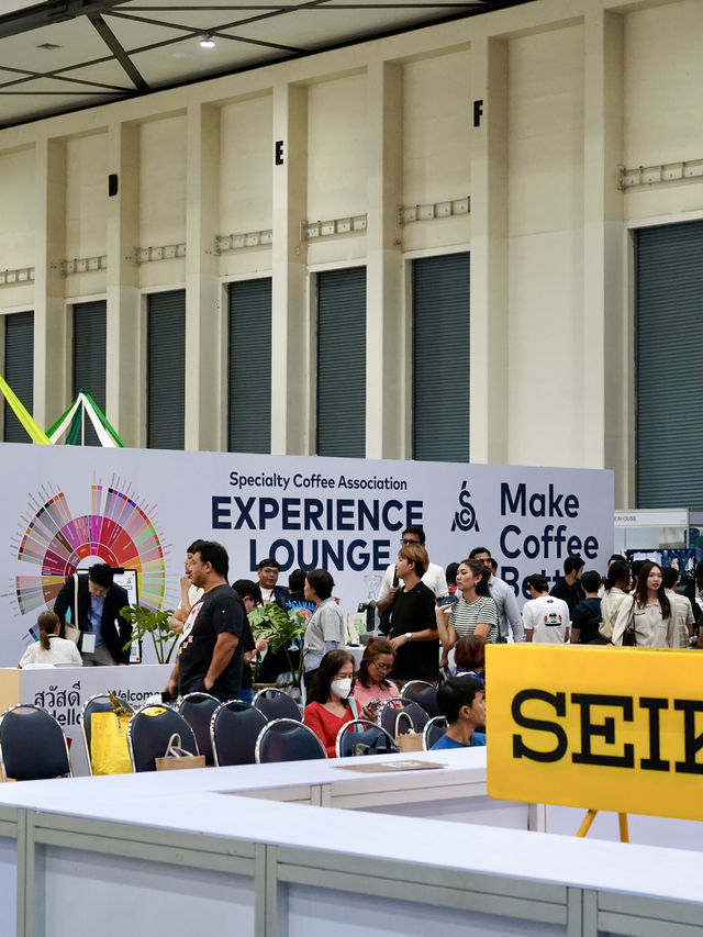 ใครไปงาน coffee fest มาบ้าง🙋🏻‍♀️🙋🏻