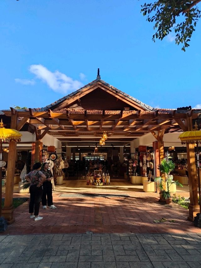 🎨 Review: Bali in Bali – Art & Craft Sanctuary at Bali Collection  