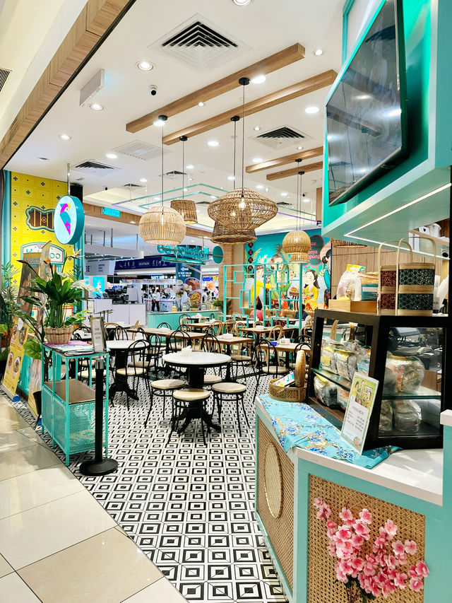 A Burst of Local Flavors at Kakatoo, IOI City Mall