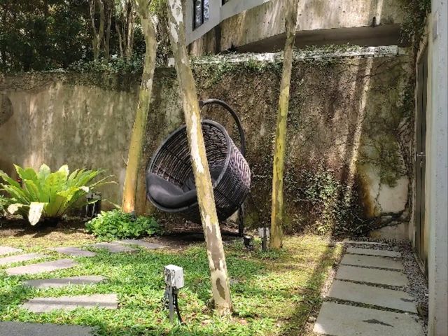 Minimalism, Light & Quiet Moments – A Hidden Gem Stay at Lloyd’s Inn Singapore