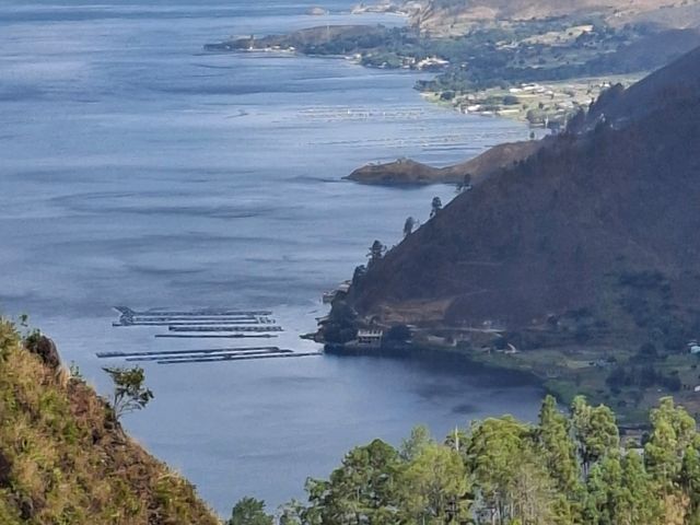 Lake Toba 