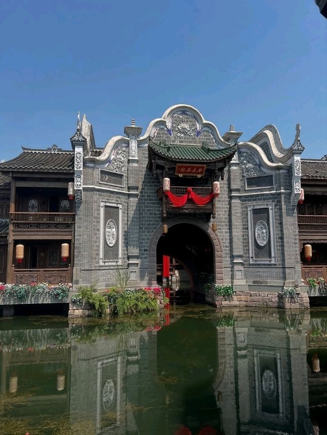 Lizhuang Old Town Is All Vibes and No Stress