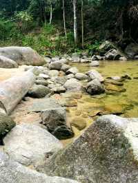 Lampi Waterfall, Thailand – A Refreshing Jungle Escape