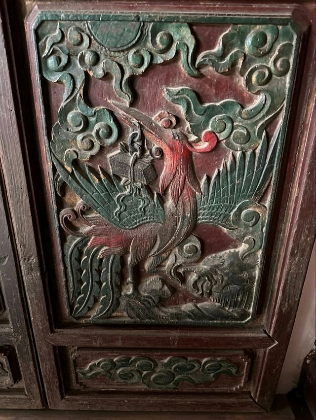 “Xizhou: The Courtyard Gem of Bai Heritage”
