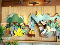 Hong Kong Disneyland Explorers Lodge: Aesthetic Journeys Through Design