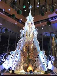 🌲2020年 東京丸の内クリスマスツリー と2025年に乞うご期待❣️