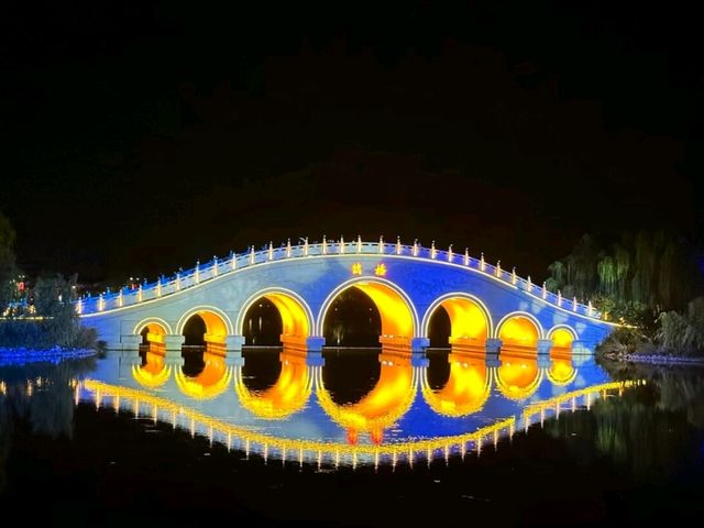 Kunming Pool Qixi Park: Where Ancient Love Meets Modern Waters