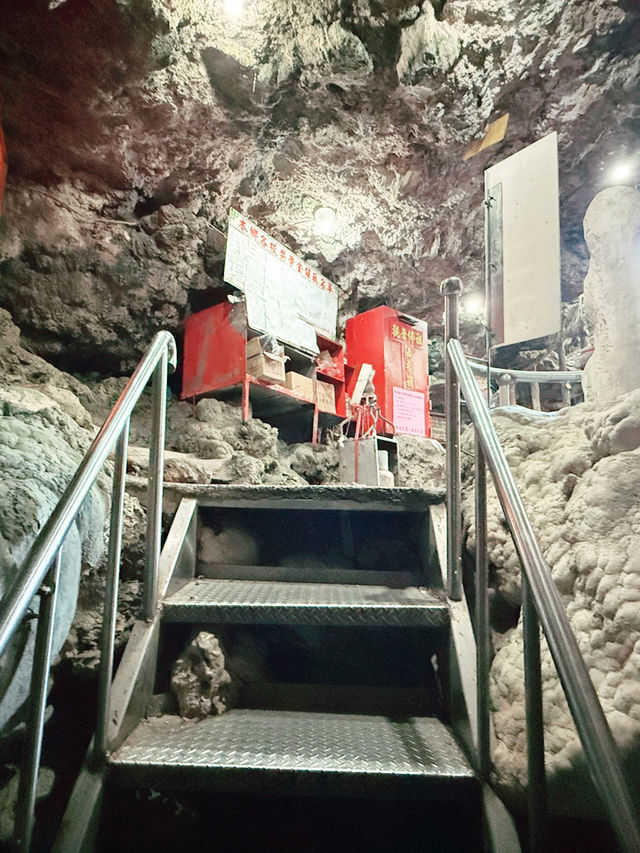綠島觀音洞｜石觀音的靜默慈容，海島聖境裡的一段清涼心旅