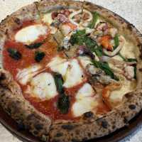 【東京/麻布台🇯🇵】美味しいピザを通じて幸せを届ける🍕pizza4p's