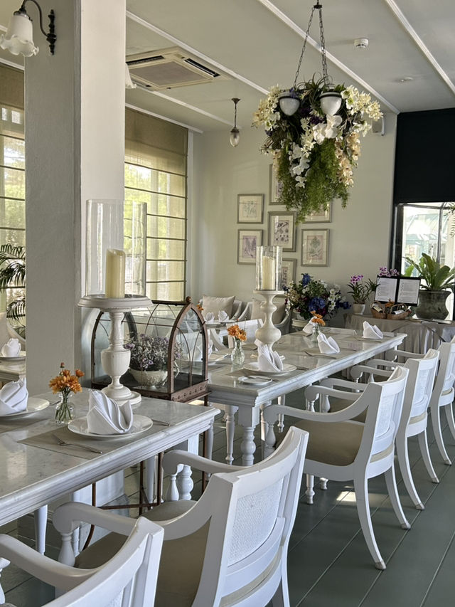 ร้านอาหารบรรยากาศสุดพิเศษ