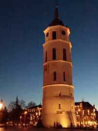 ヴィリニュスで可愛い教会を巡る1日プラン