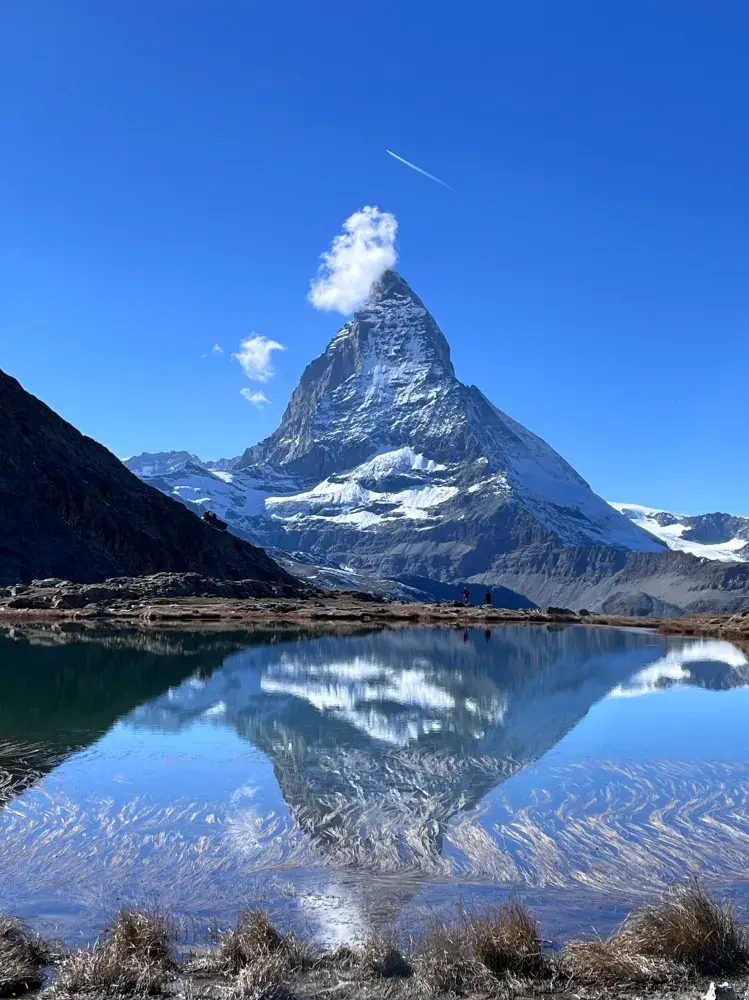 ついにマッターホルンを見た：スイスアルプスを巡る夢の旅
